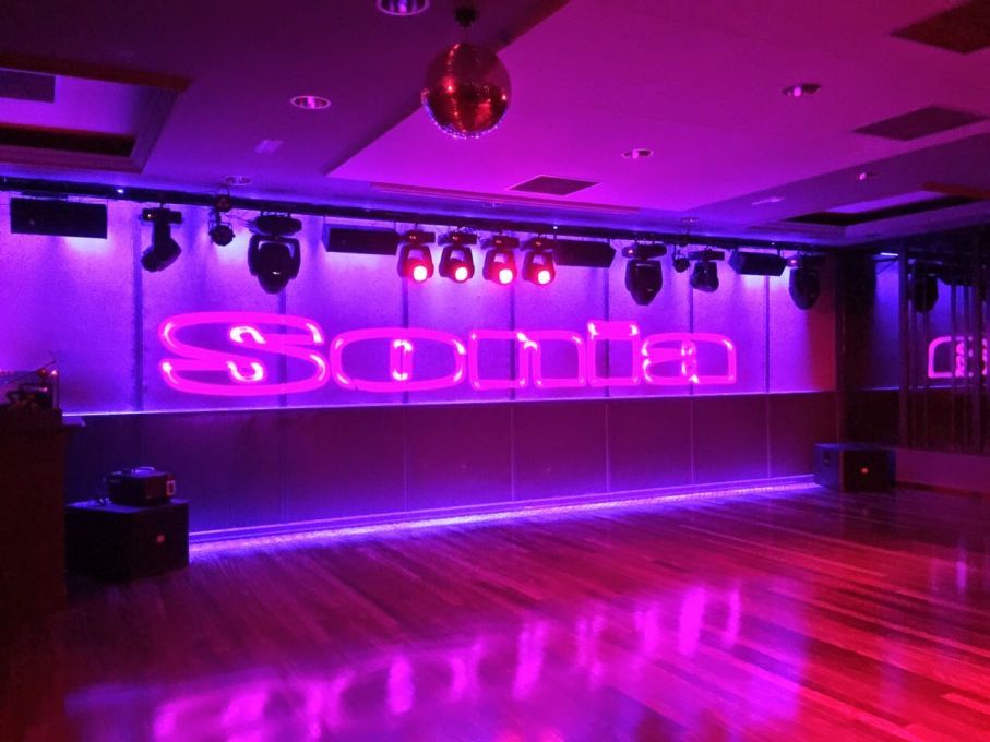 Discotecas m&oacute;viles en Barcelona, Bolos, Fiestas privadas y Eventos